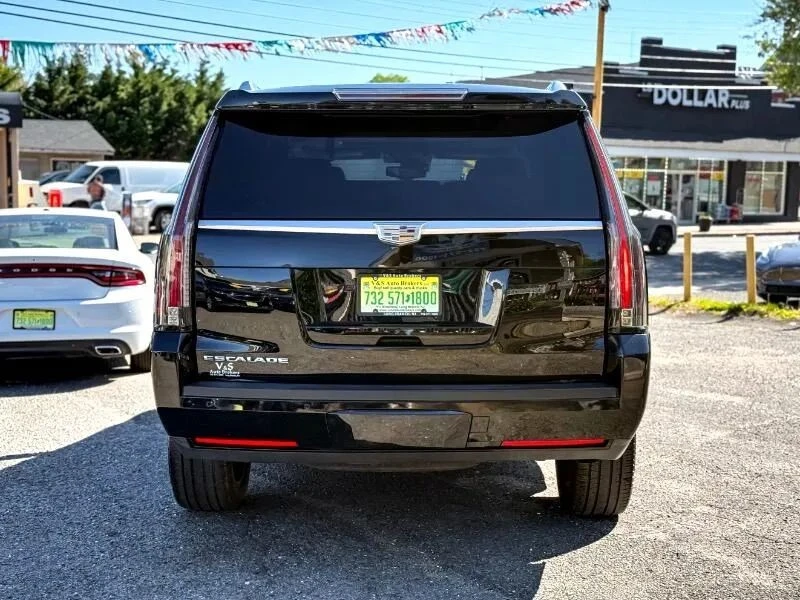 2016 Cadillac Escalade 4th Gen - Image 6 of 12