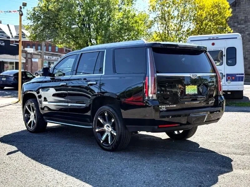 2016 Cadillac Escalade 4th Gen - Image 7 of 12
