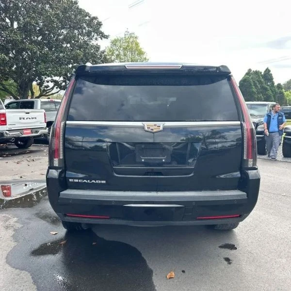 2016 Cadillac Escalade 4th Gen - Image 7 of 12