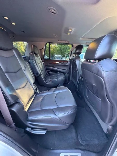 2016 Cadillac Escalade 4th Gen - Image 7 of 12
