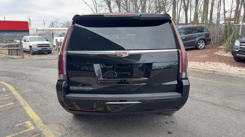 2016 Cadillac Escalade 4th Gen - Image 6 of 12