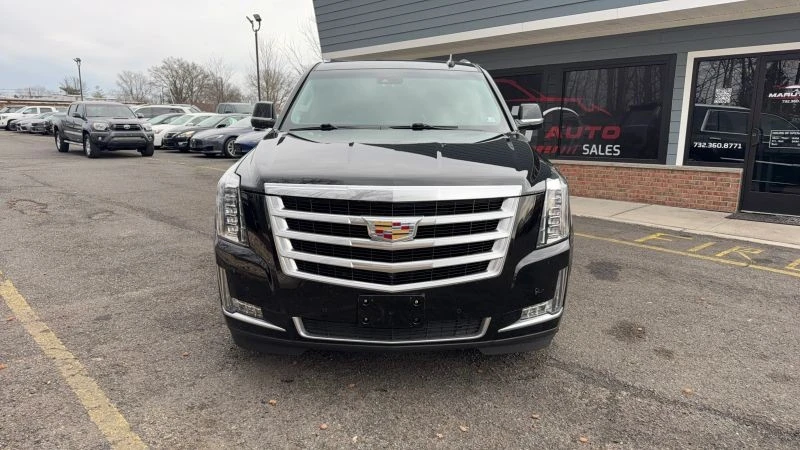 2016 Cadillac Escalade 4th Gen - Image 2 of 12