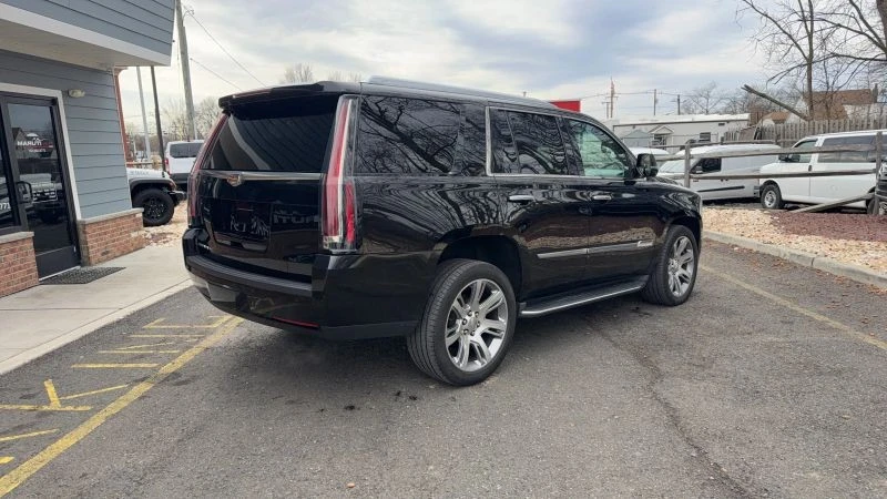 2016 Cadillac Escalade 4th Gen - Image 5 of 12