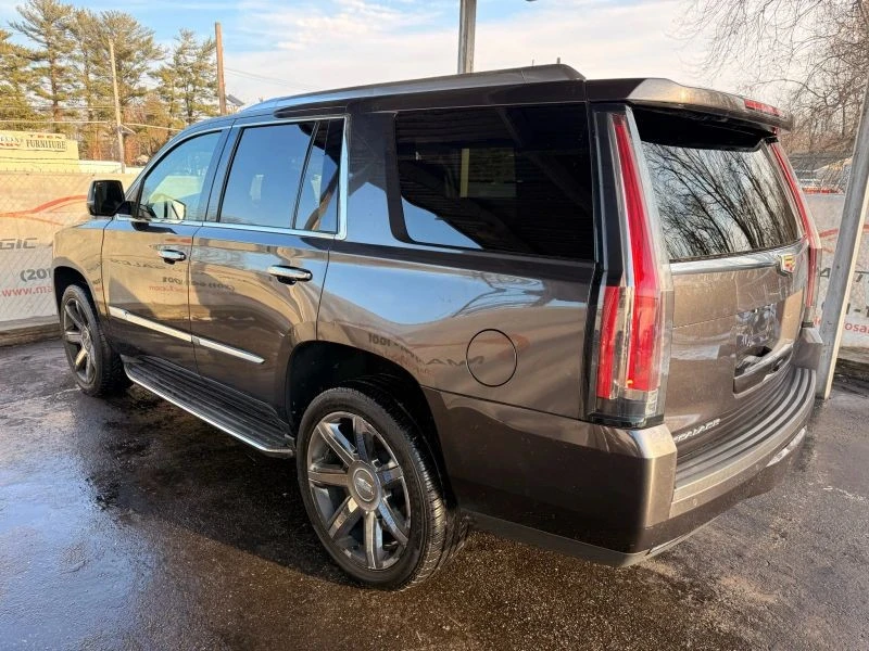 2016 Cadillac Escalade 4th Gen - Image 12 of 12