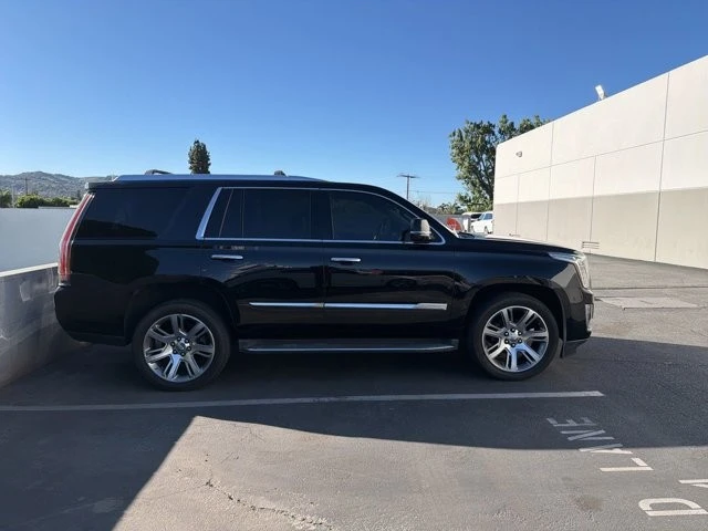 2016 Cadillac Escalade 4th Gen - Image 8 of 12