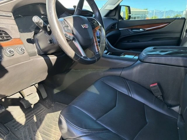 2016 Cadillac Escalade 4th Gen - Image 4 of 16