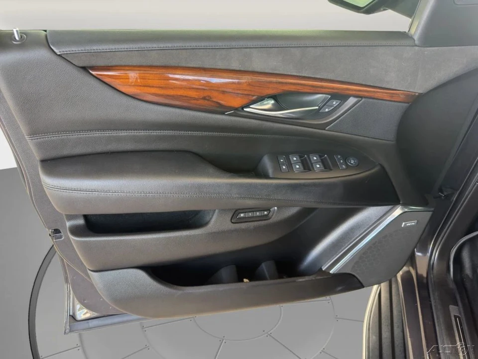 2016 Cadillac Escalade 4th Gen - Image 13 of 21