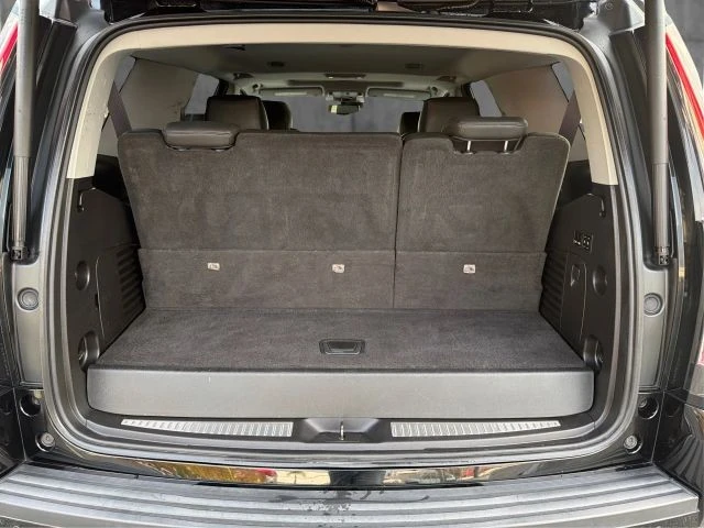 2016 Cadillac Escalade 4th Gen - Image 13 of 21