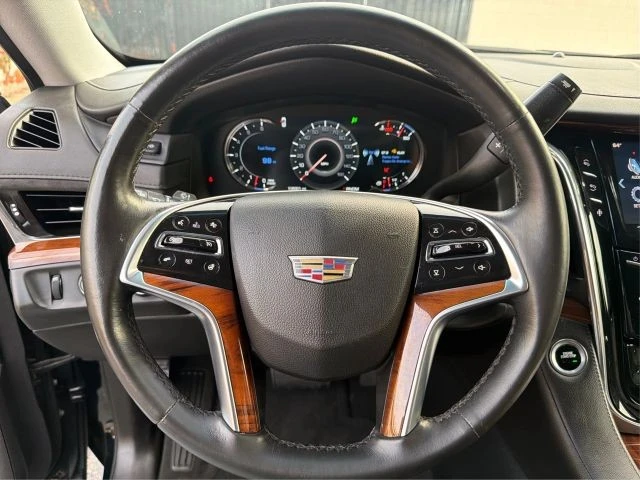 2016 Cadillac Escalade 4th Gen - Image 17 of 21