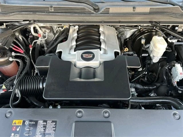 2016 Cadillac Escalade 4th Gen - Image 11 of 21