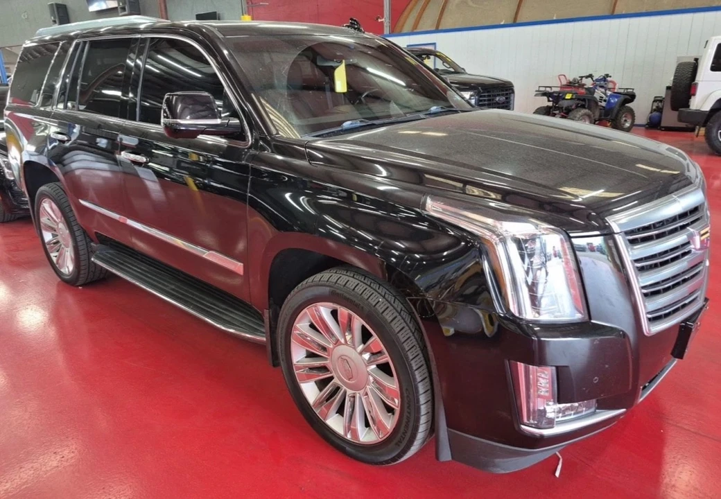 2016 Cadillac Escalade 4th Gen - Image 5 of 7