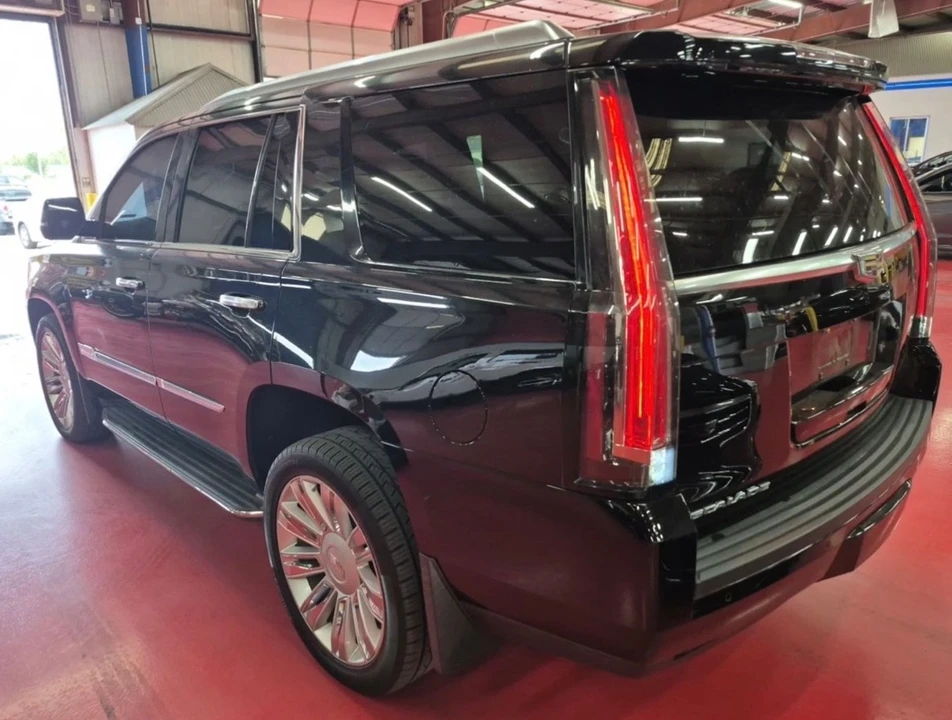 2016 Cadillac Escalade 4th Gen - Image 2 of 7