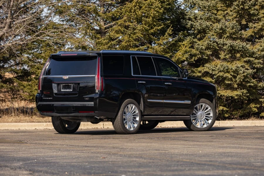 2016 Cadillac Escalade 4th Gen - Image 3 of 31