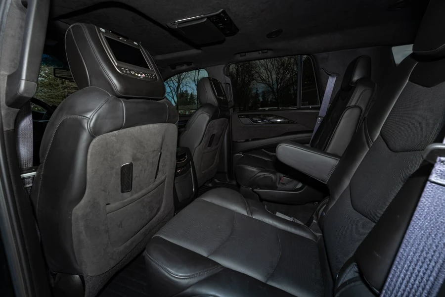 2016 Cadillac Escalade 4th Gen - Image 24 of 31
