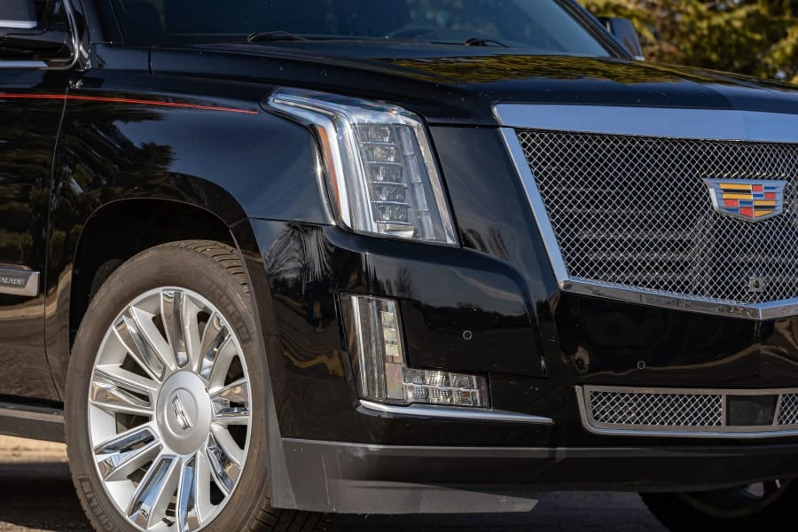 2016 Cadillac Escalade 4th Gen - Image 19 of 31