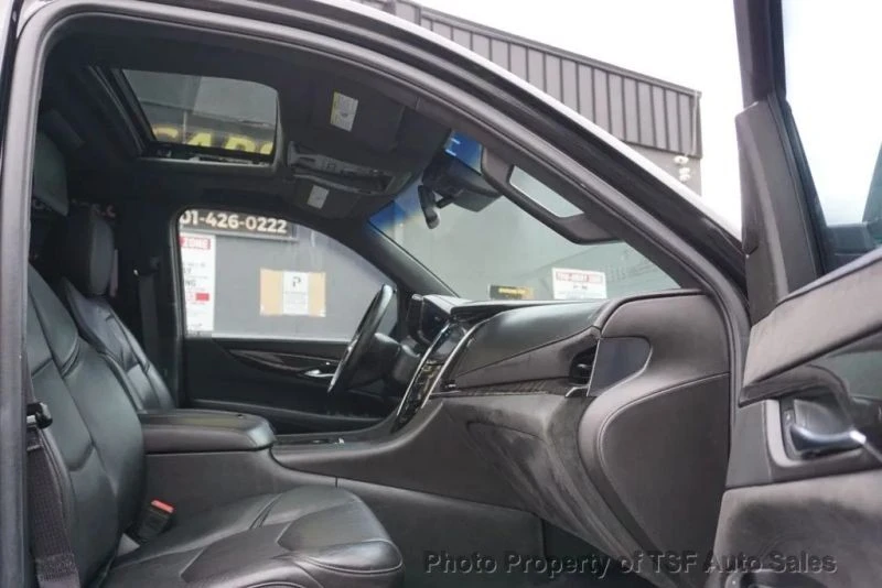 2016 Cadillac Escalade 4th Gen - Image 11 of 12