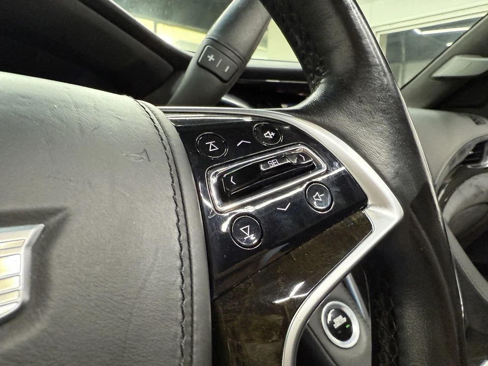 2016 Cadillac Escalade 4th Gen - Image 20 of 21