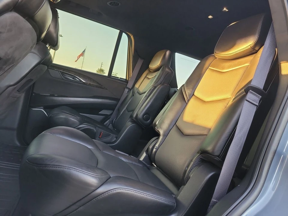 2016 Cadillac Escalade 4th Gen - Image 12 of 12