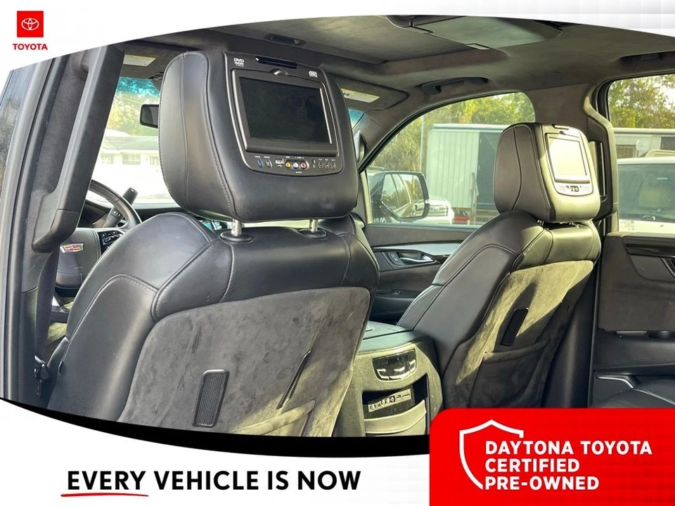 2016 Cadillac Escalade 4th Gen - Image 9 of 10