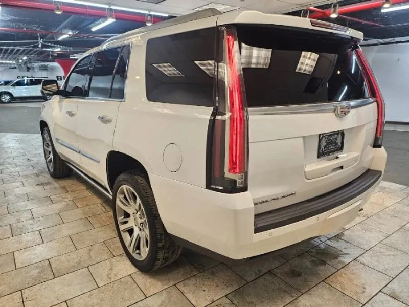 2016 Cadillac Escalade 4th Gen - Image 7 of 12