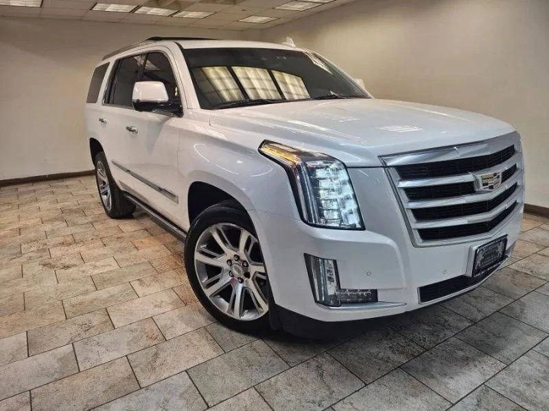 2016 Cadillac Escalade 4th Gen - Image 2 of 12