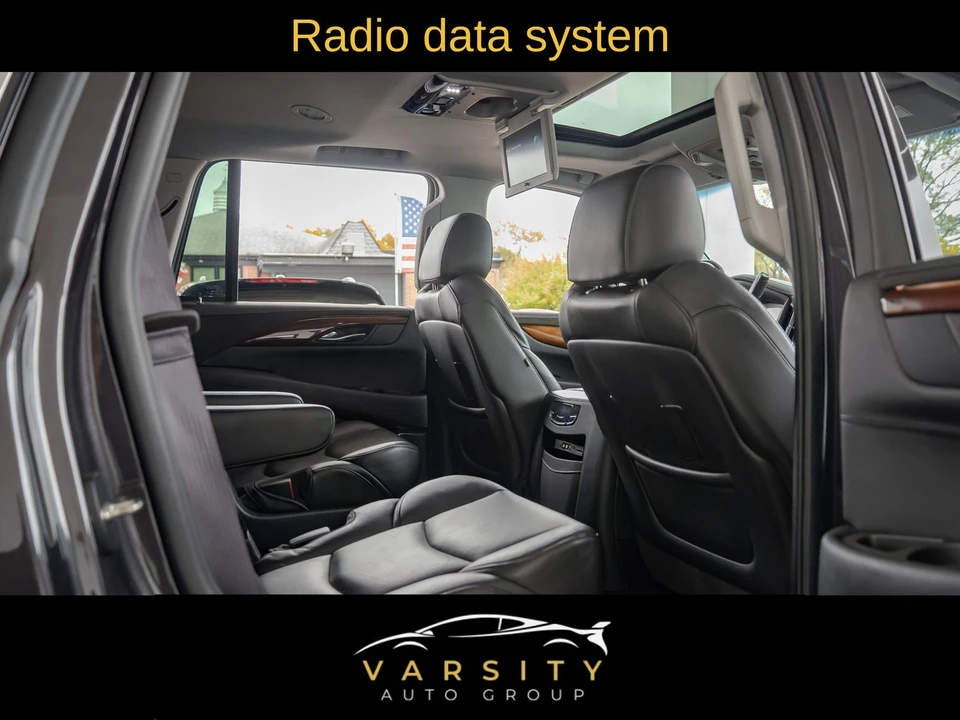 2016 Cadillac Escalade 4th Gen - Image 17 of 21