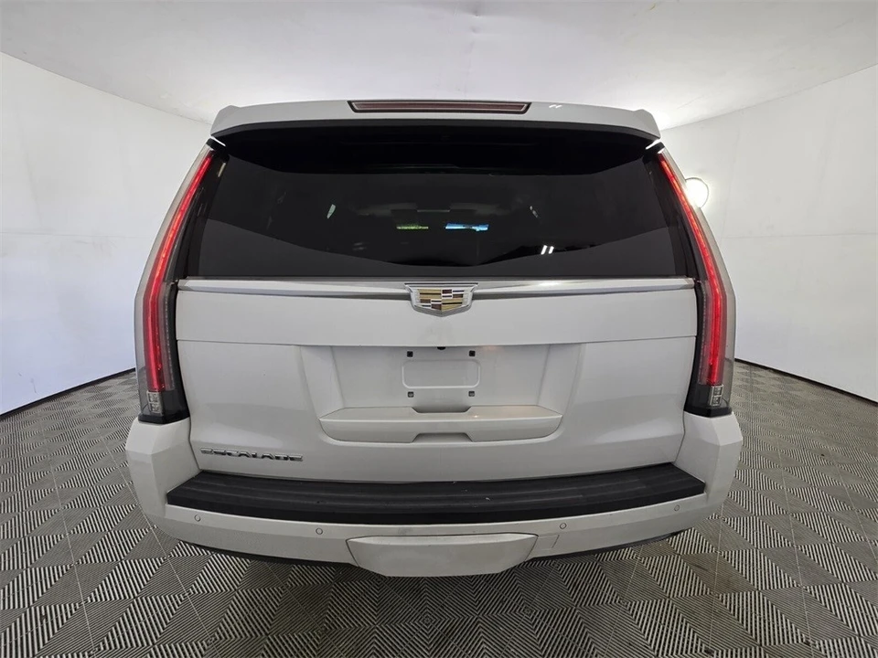 2016 Cadillac Escalade 4th Gen - Image 12 of 12