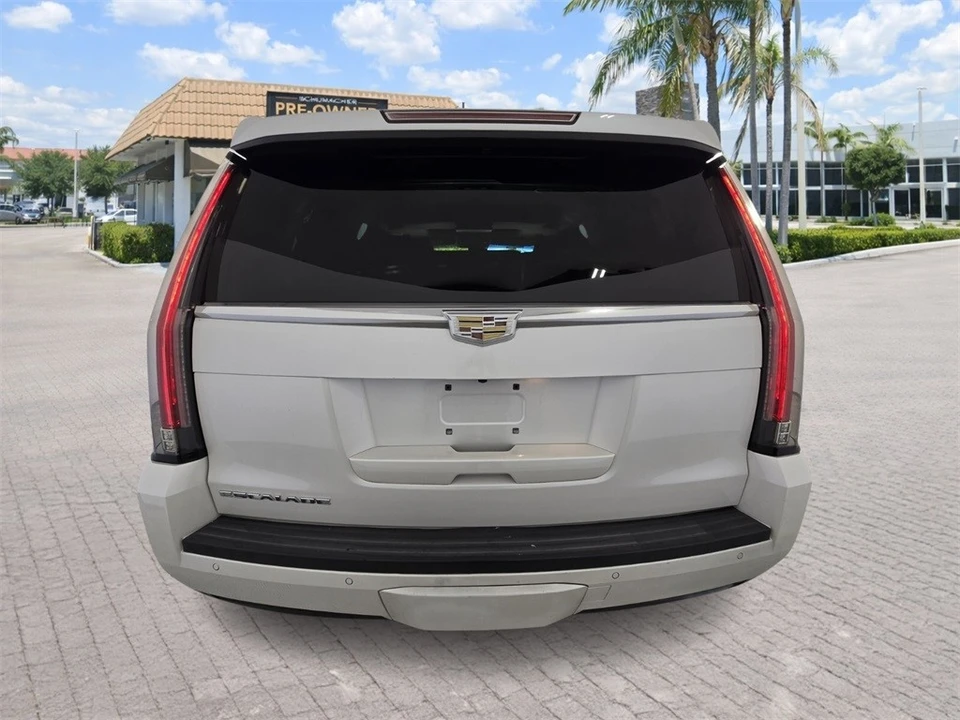 2016 Cadillac Escalade 4th Gen - Image 4 of 12