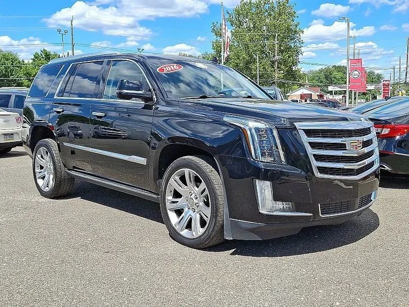2016 Cadillac Escalade 4th Gen - Image 2 of 12
