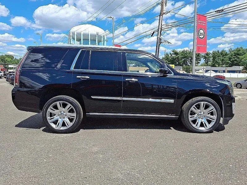2016 Cadillac Escalade 4th Gen - Image 8 of 12
