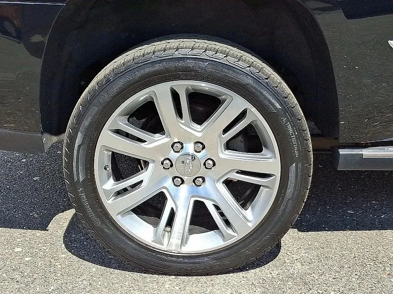 2016 Cadillac Escalade 4th Gen - Image 9 of 12
