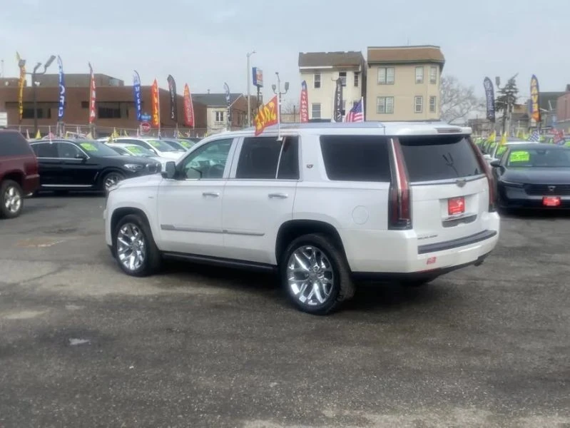 2016 Cadillac Escalade 4th Gen - Image 4 of 12