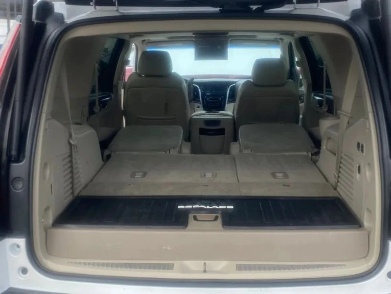 2016 Cadillac Escalade 4th Gen - Image 11 of 12