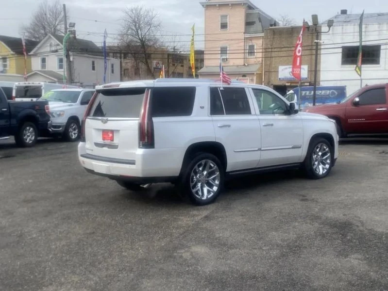 2016 Cadillac Escalade 4th Gen - Image 5 of 12