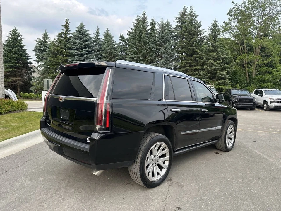 2016 Cadillac Escalade 4th Gen - Image 6 of 12