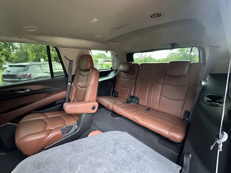 2016 Cadillac Escalade 4th Gen - Image 13 of 21