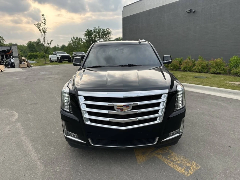 2016 Cadillac Escalade 4th Gen - Image 2 of 12