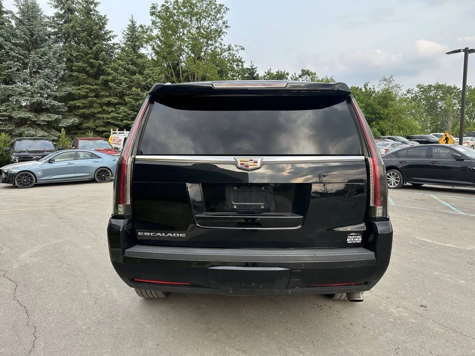 2016 Cadillac Escalade 4th Gen - Image 7 of 12