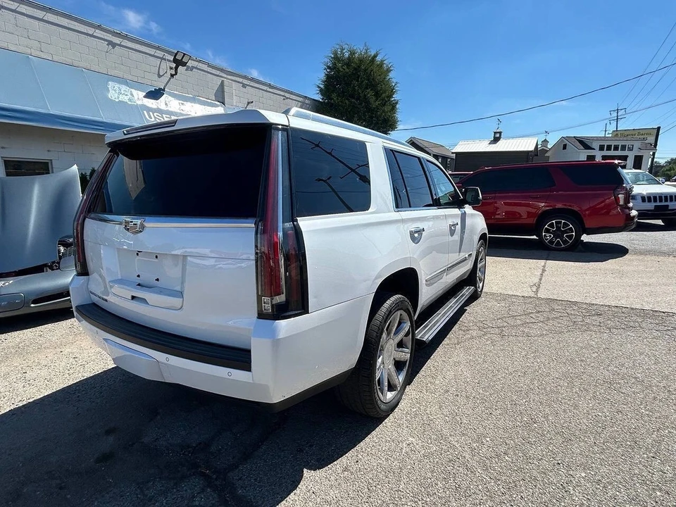 2016 Cadillac Escalade 4th Gen - Image 7 of 12