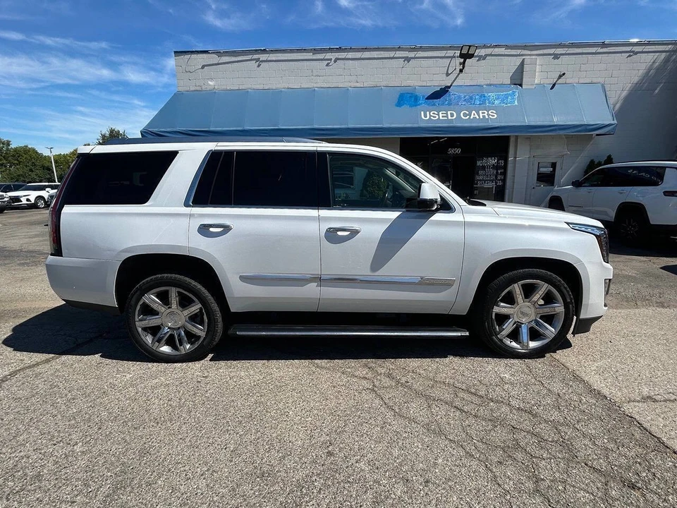 2016 Cadillac Escalade 4th Gen - Image 6 of 12
