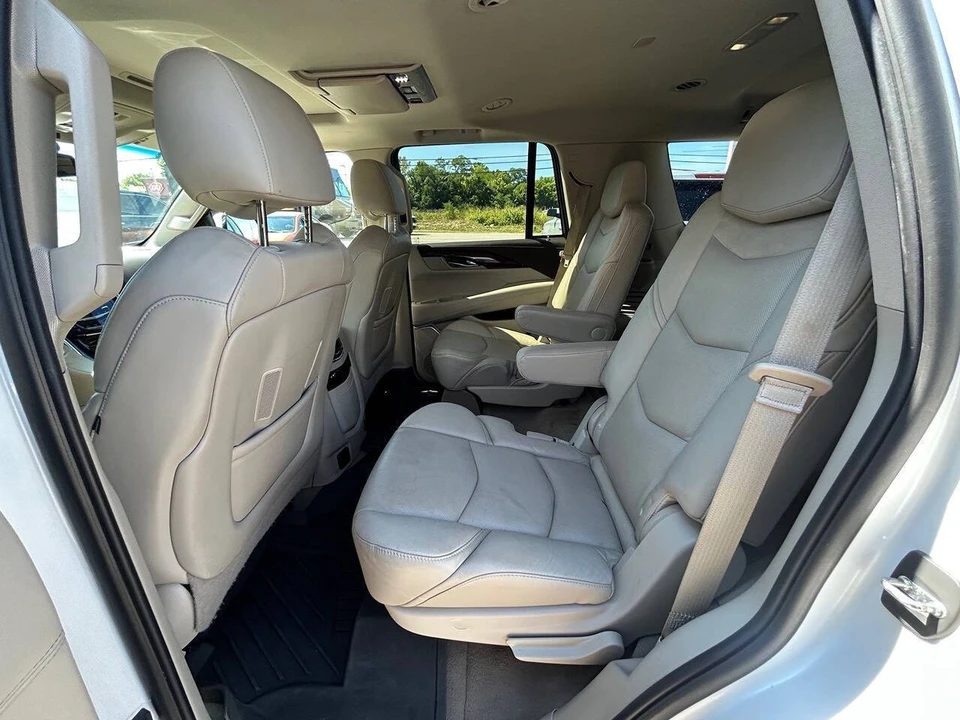 2016 Cadillac Escalade 4th Gen - Image 14 of 14