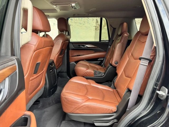 2016 Cadillac Escalade 4th Gen - Image 19 of 21