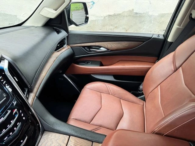 2016 Cadillac Escalade 4th Gen - Image 18 of 21
