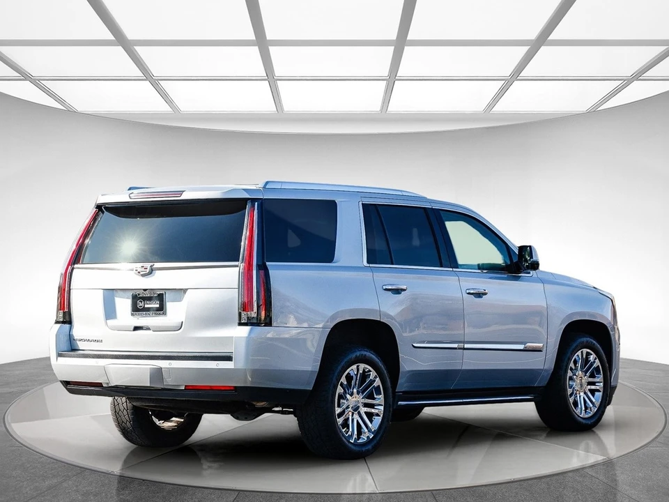2016 Cadillac Escalade 4th Gen - Image 4 of 12