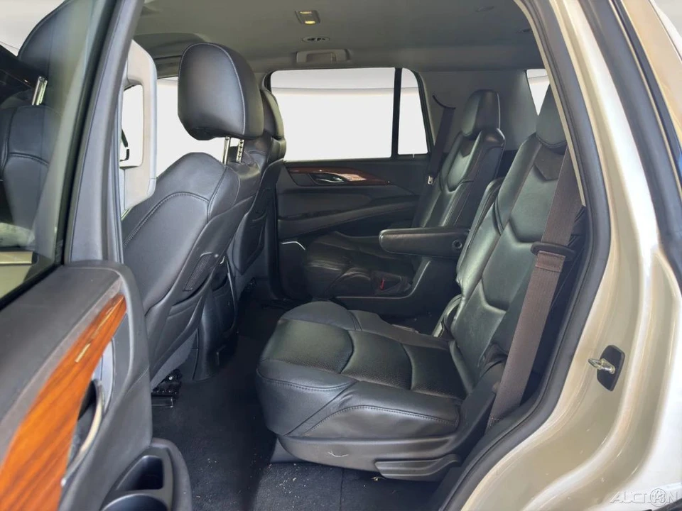 2016 Cadillac Escalade 4th Gen - Image 14 of 21