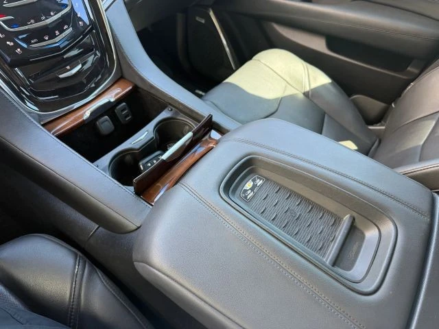 2016 Cadillac Escalade 4th Gen - Image 17 of 21