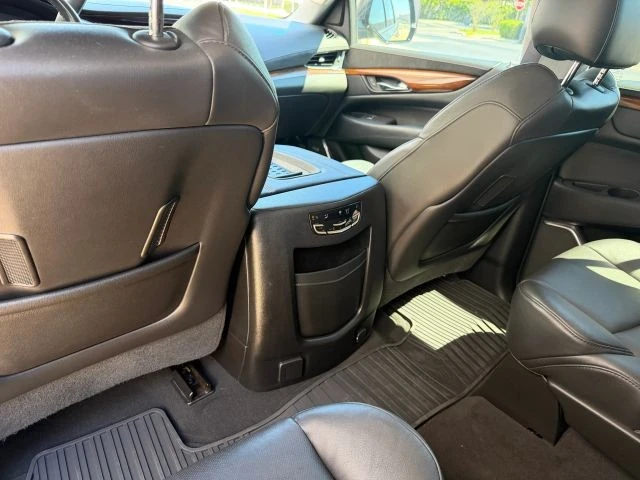 2016 Cadillac Escalade 4th Gen - Image 19 of 21