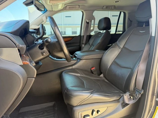 2016 Cadillac Escalade 4th Gen - Image 10 of 21