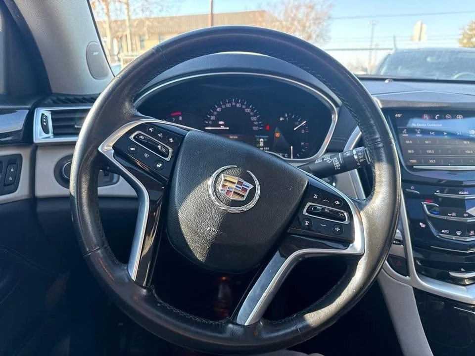 2016 Cadillac SRX - Image 17 of 20