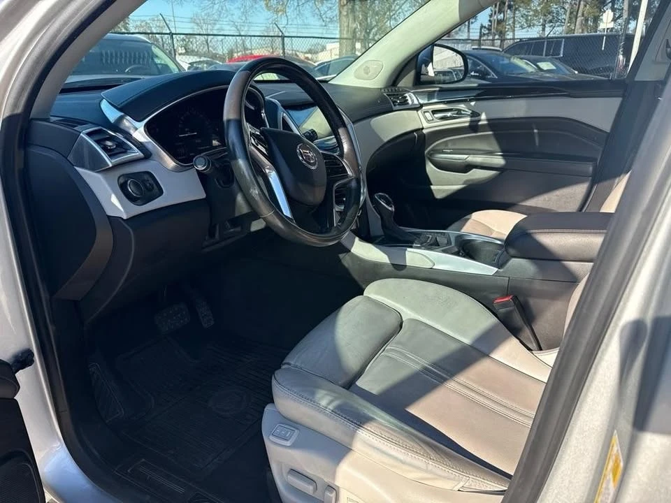 2016 Cadillac SRX - Image 10 of 20